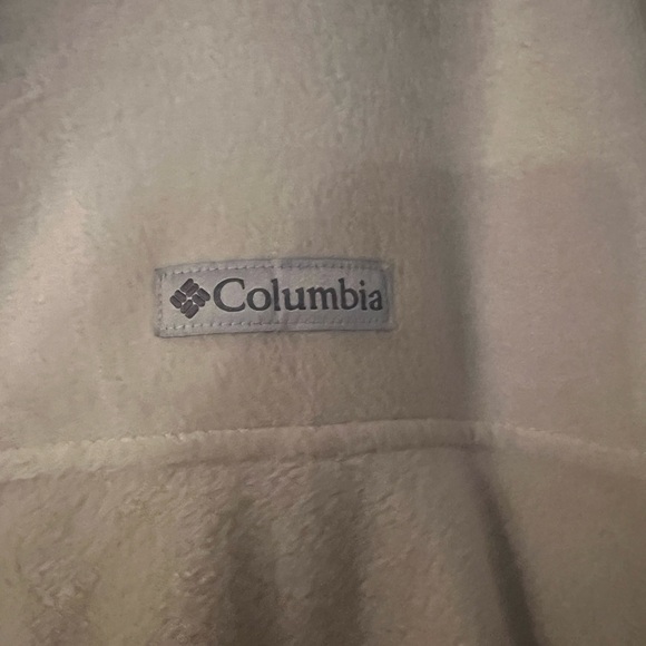 Beige Columbia Fleece - Picture 7 of 11